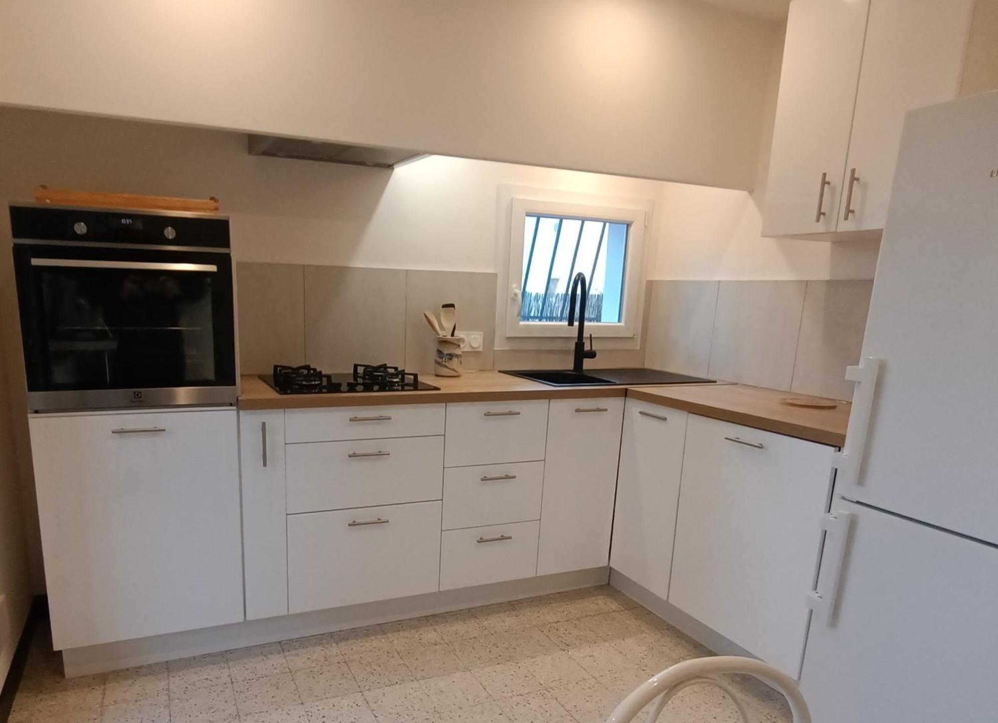 Grand Appartement, 2 Chambres Et Jardin Νιμ Εξωτερικό φωτογραφία